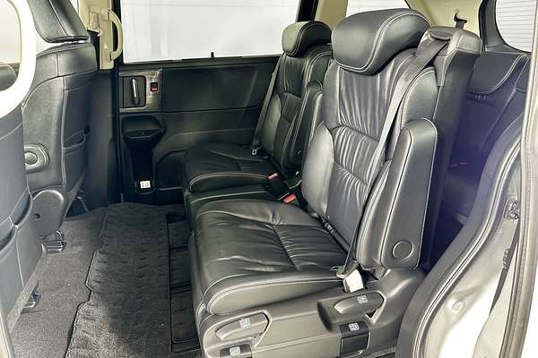 2017 Honda ODYSSEY VTi-L RC MY17