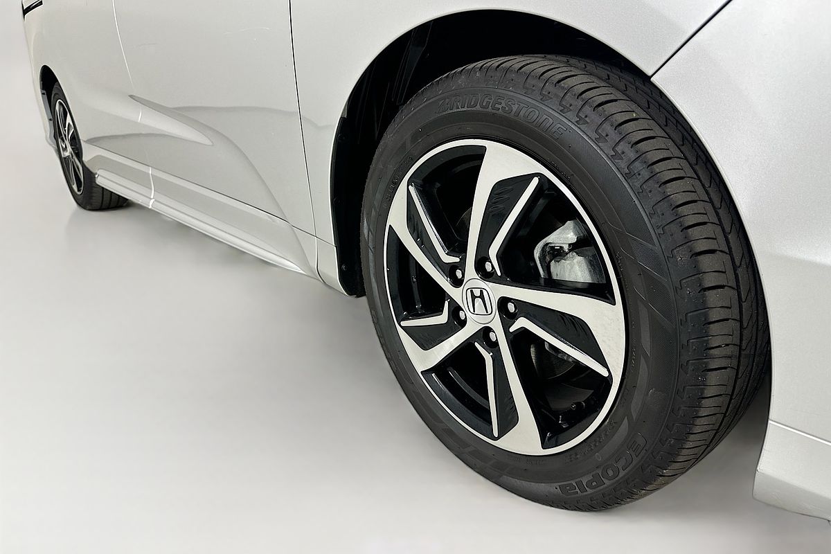 2017 Honda ODYSSEY VTi-L RC MY17