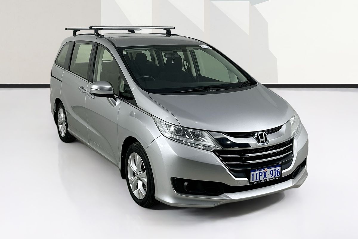 2015 Honda ODYSSEY VTi RC