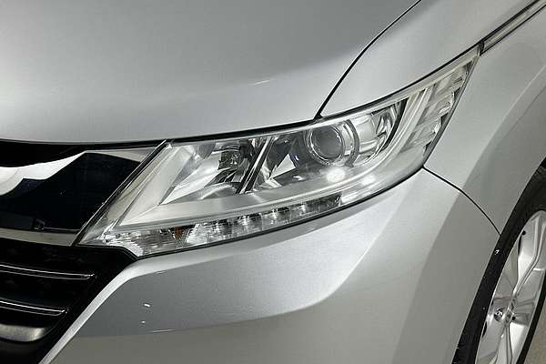 2015 Honda ODYSSEY VTi RC