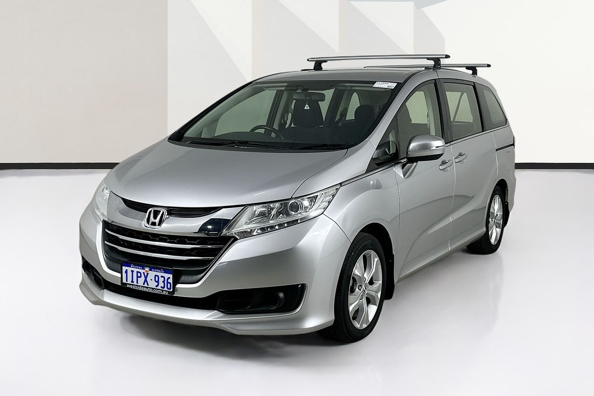 2015 Honda ODYSSEY VTi RC