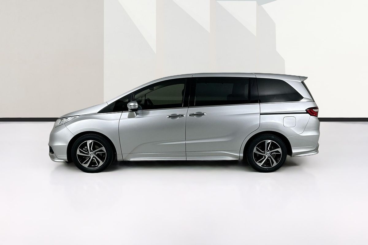2017 Honda ODYSSEY VTi-L RC MY17