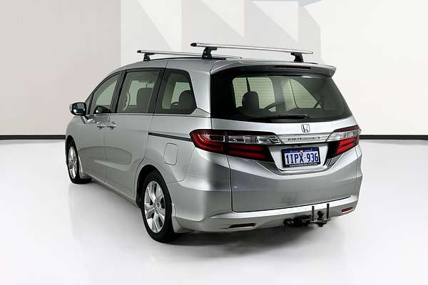 2015 Honda ODYSSEY VTi RC