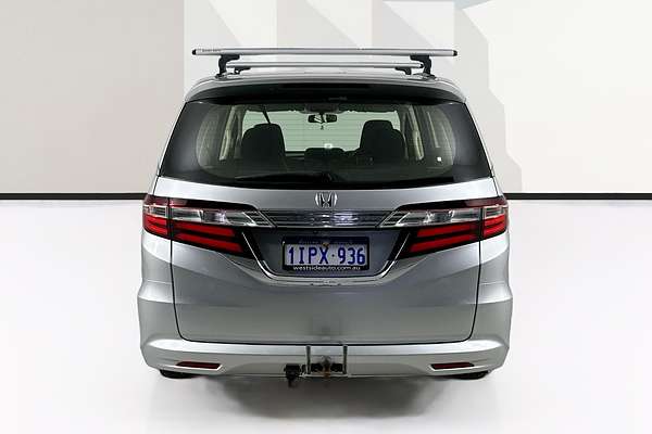 2015 Honda ODYSSEY VTi RC