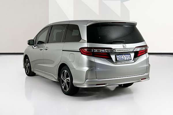 2017 Honda ODYSSEY VTi-L RC MY17