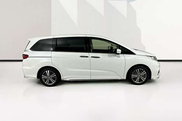 2018 Honda ODYSSEY VTi-L RC MY18