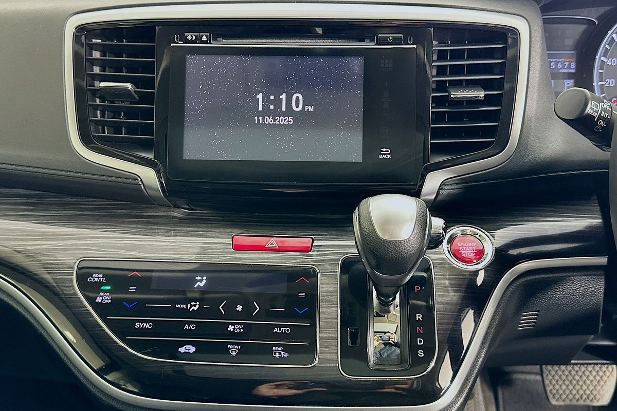 2015 Honda ODYSSEY VTi-L RC