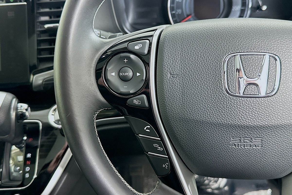 2018 Honda ODYSSEY VTi-L RC MY18