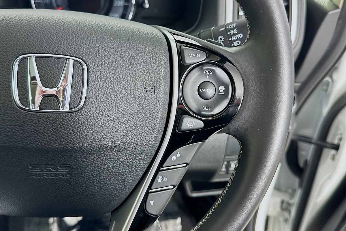 2018 Honda ODYSSEY VTi-L RC MY18
