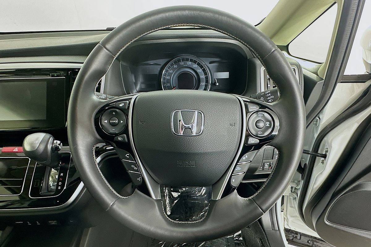 2018 Honda ODYSSEY VTi-L RC MY18