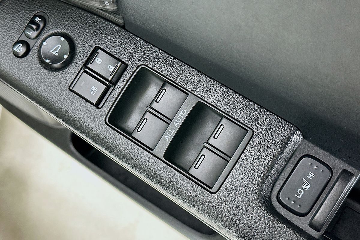 2015 Honda ODYSSEY VTi-L RC