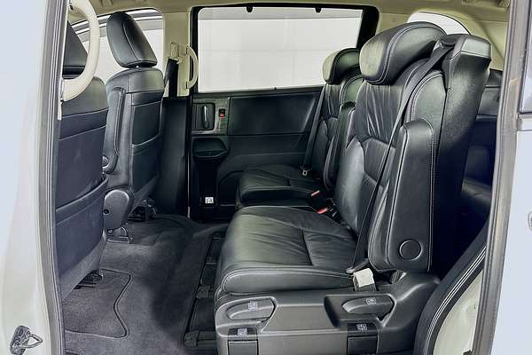 2015 Honda ODYSSEY VTi-L RC