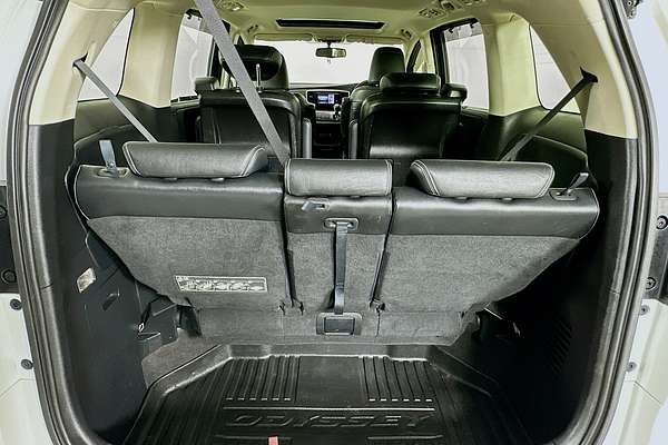 2015 Honda ODYSSEY VTi-L RC