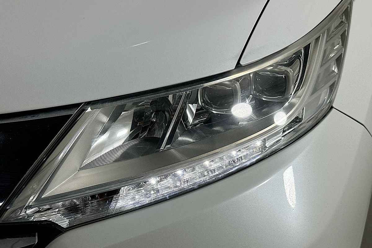 2015 Honda ODYSSEY VTi-L RC