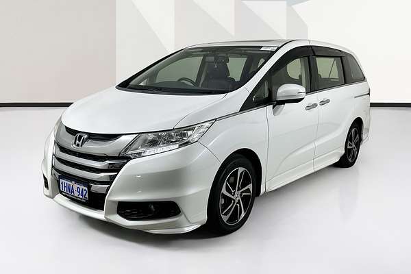 2015 Honda ODYSSEY VTi-L RC