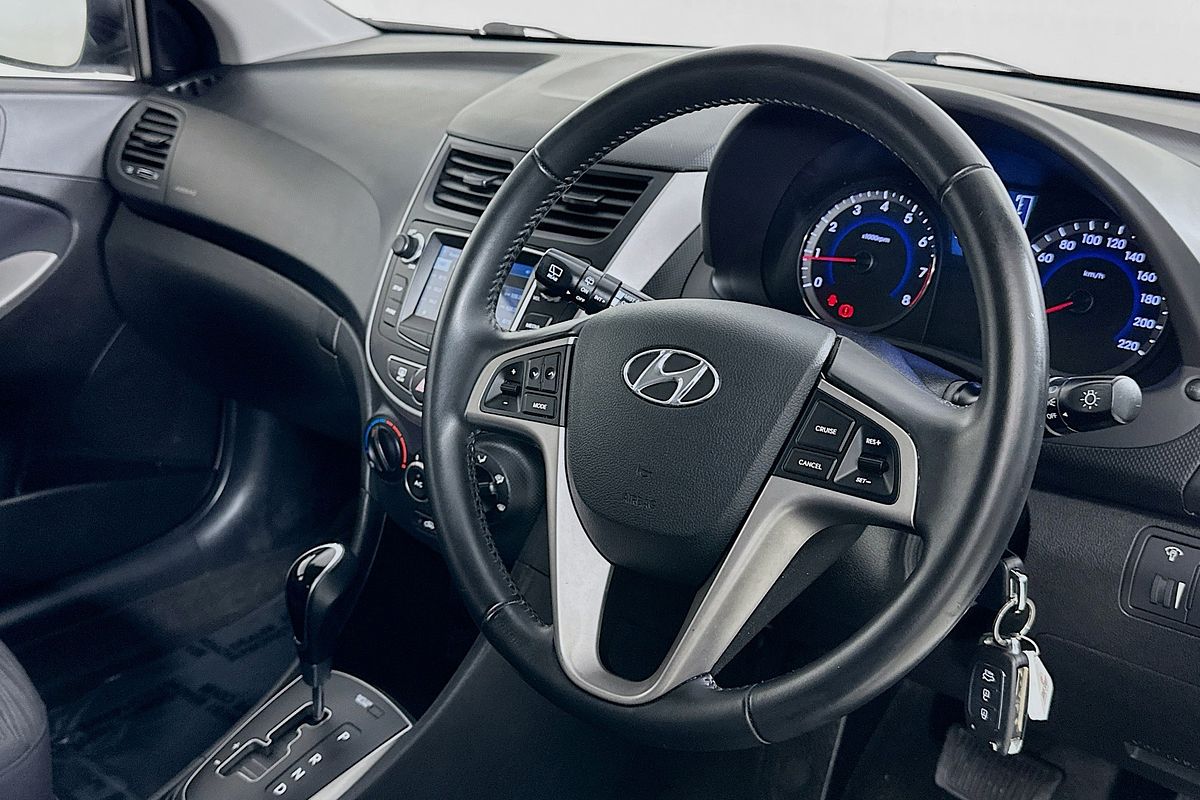 2017 Hyundai ACCENT SPORT RB5