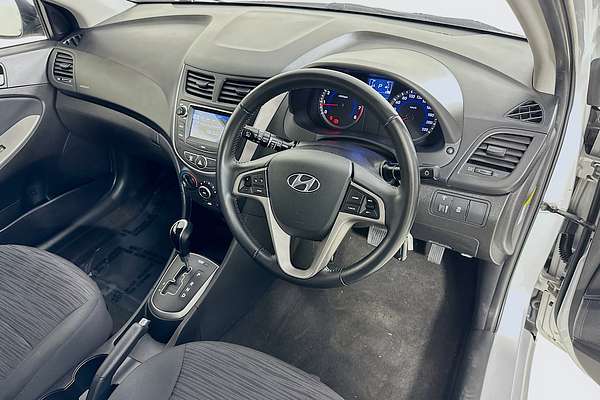 2017 Hyundai ACCENT SPORT RB5