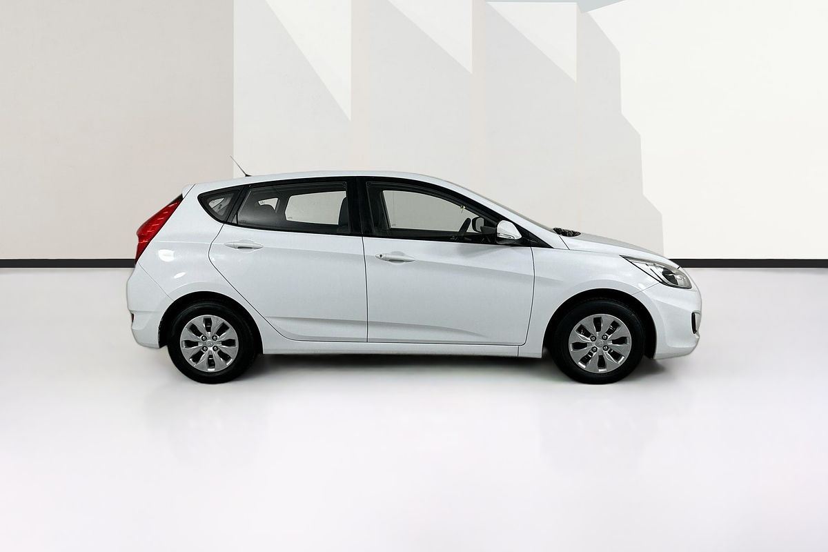 2017 Hyundai ACCENT ACTIVE RB4 MY17