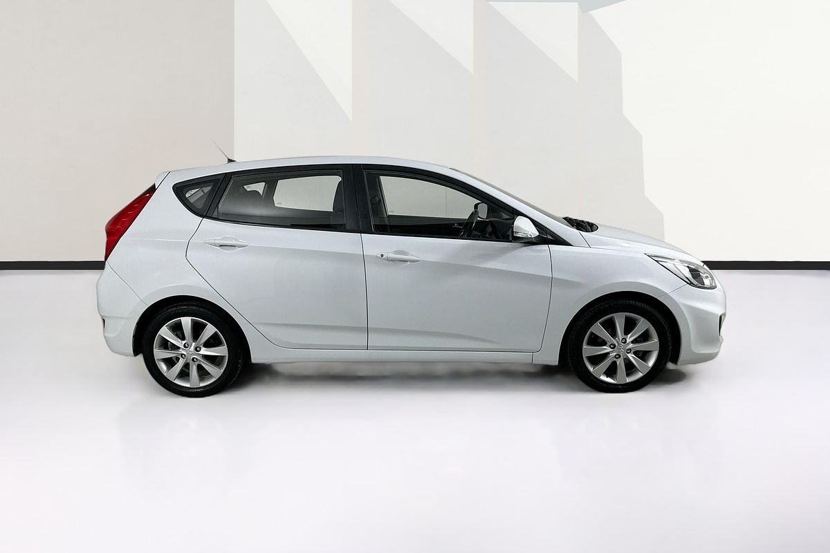 2018 Hyundai ACCENT SPORT RB6 MY18