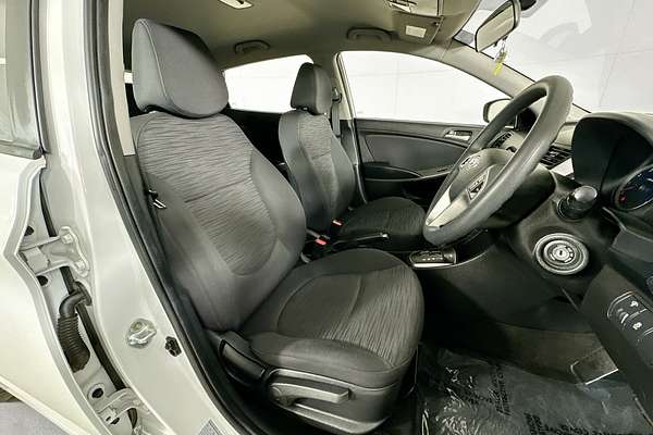 2017 Hyundai ACCENT ACTIVE RB4 MY17