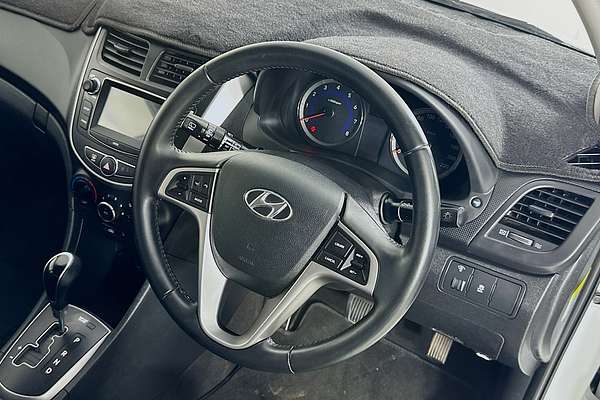 2019 Hyundai ACCENT SPORT RB6 MY19