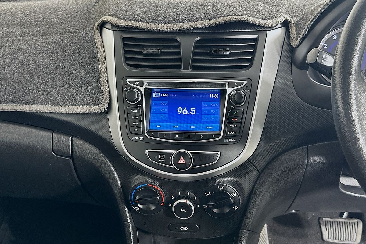 2013 Hyundai ACCENT ACTIVE RB