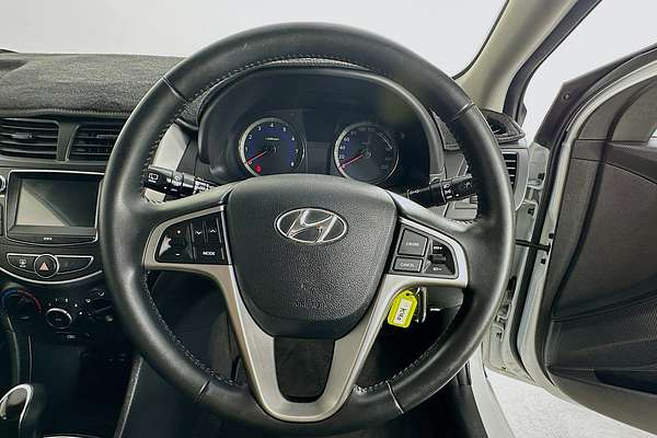 2019 Hyundai ACCENT SPORT RB6 MY19