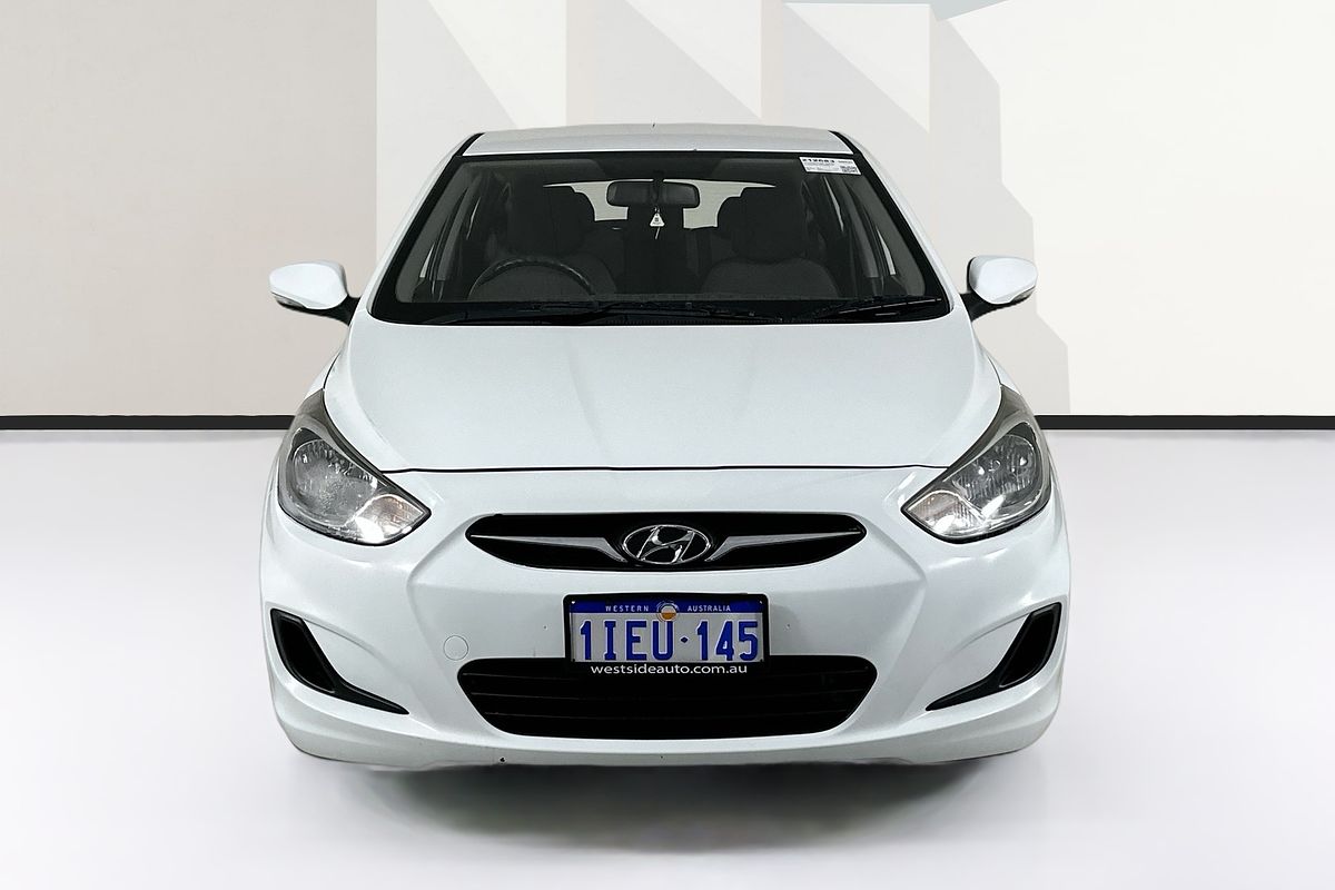 2013 Hyundai ACCENT ACTIVE RB
