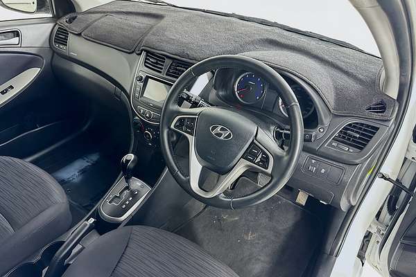 2019 Hyundai ACCENT SPORT RB6 MY19