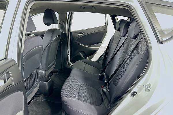 2019 Hyundai ACCENT SPORT RB6 MY19