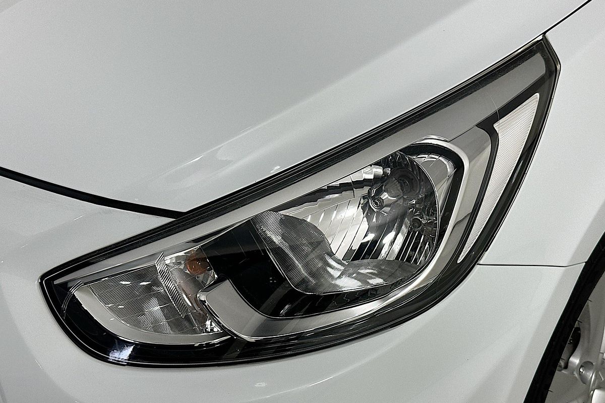 2017 Hyundai ACCENT SPORT RB6 MY18