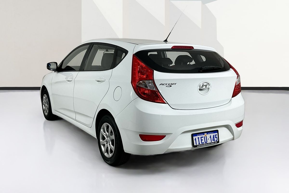 2013 Hyundai ACCENT ACTIVE RB