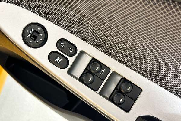 2013 Hyundai ACCENT ACTIVE RB