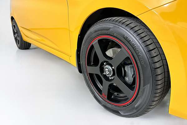 2013 Hyundai ACCENT ACTIVE RB