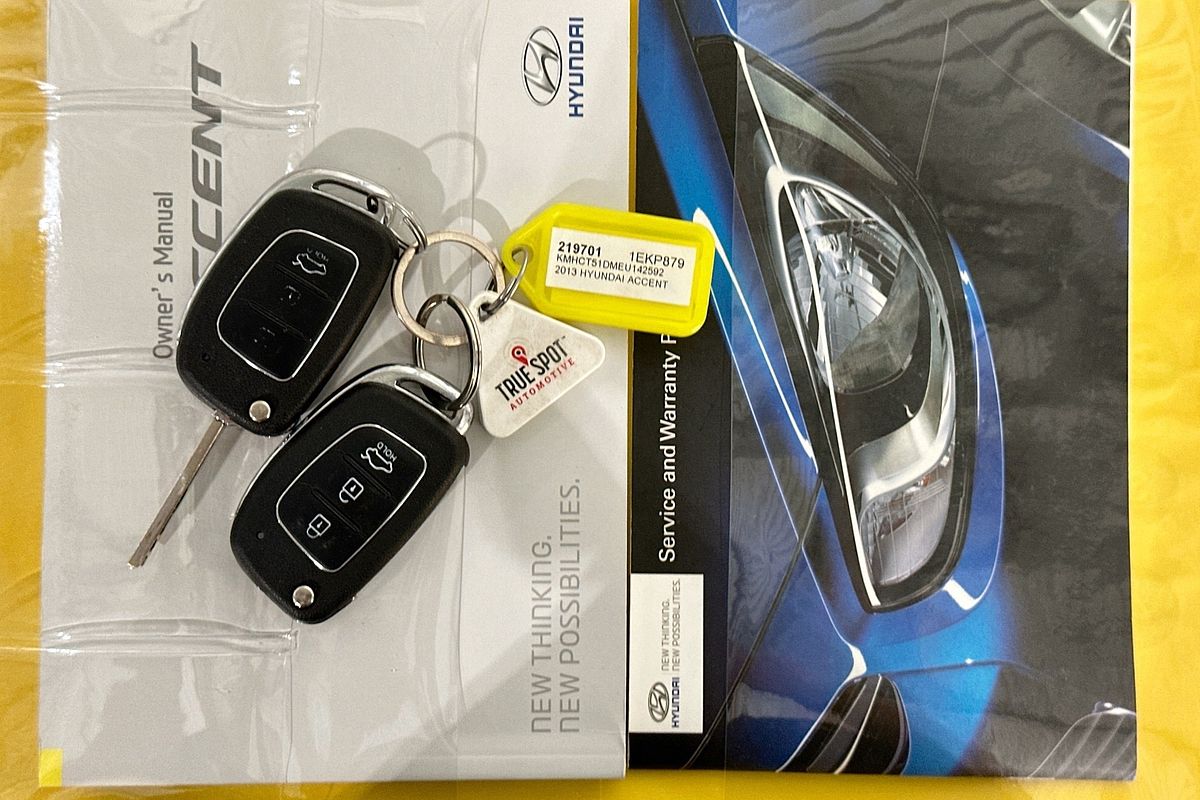 2013 Hyundai ACCENT ACTIVE RB