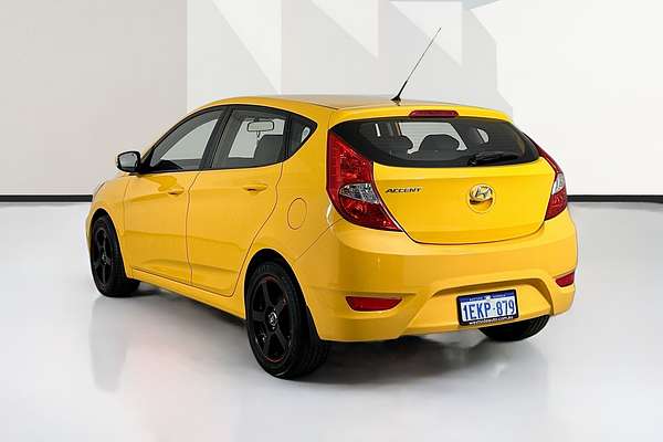 2013 Hyundai ACCENT ACTIVE RB