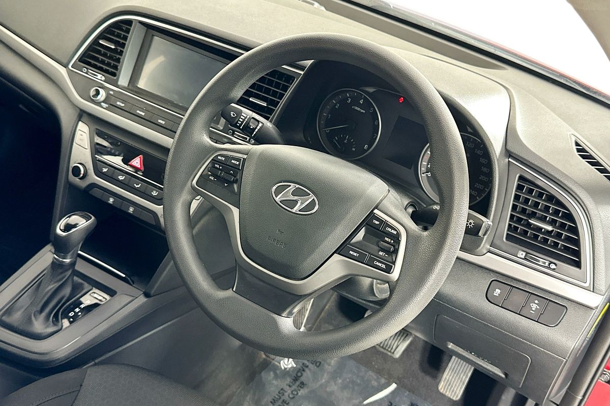 2018 Hyundai ELANTRA ACTIVE 2.0 MPI AD MY18