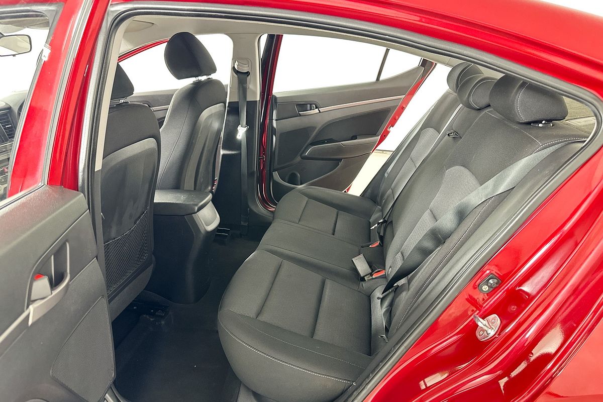 2018 Hyundai ELANTRA ACTIVE 2.0 MPI AD MY18
