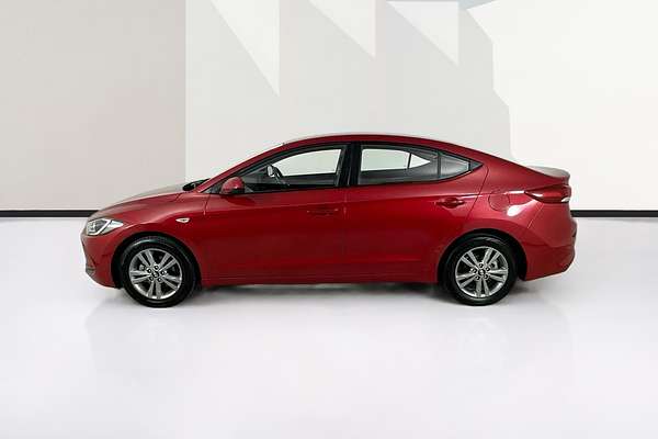 2018 Hyundai ELANTRA ACTIVE 2.0 MPI AD MY18