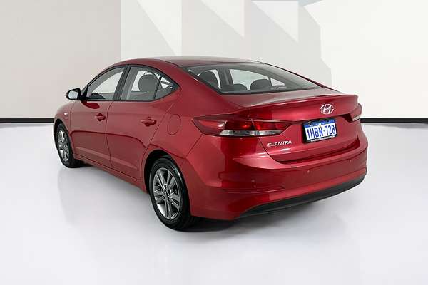 2018 Hyundai ELANTRA ACTIVE 2.0 MPI AD MY18