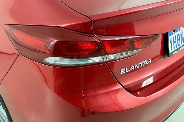 2018 Hyundai ELANTRA ACTIVE 2.0 MPI AD MY18