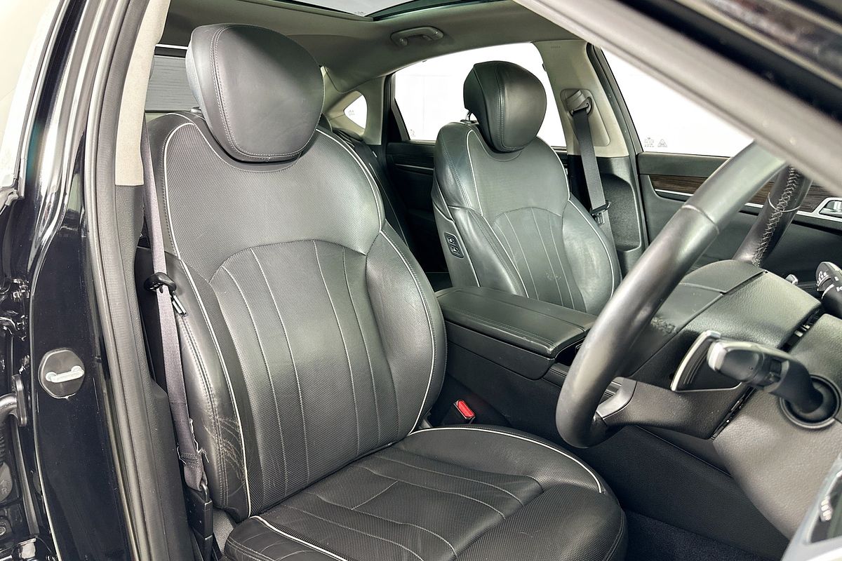 2014 Hyundai GENESIS  DH