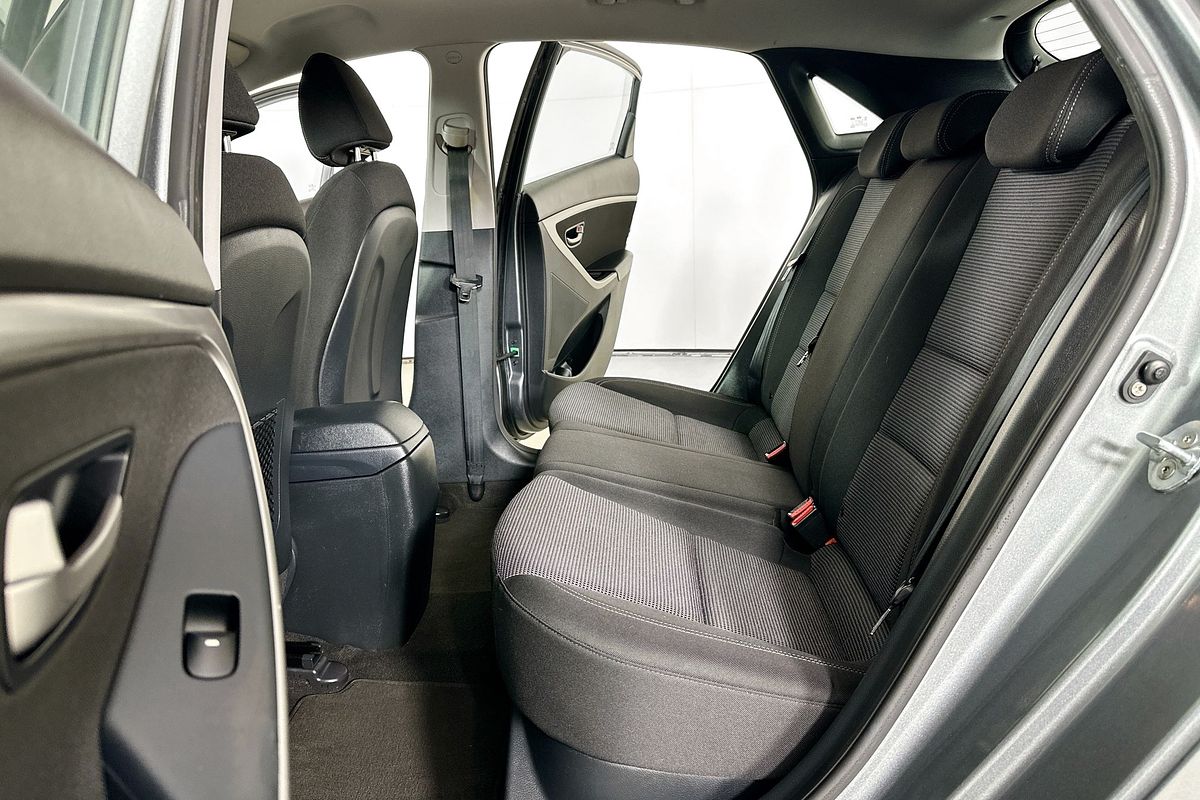 2016 Hyundai i30 ACTIVE GD4 SERIES 2