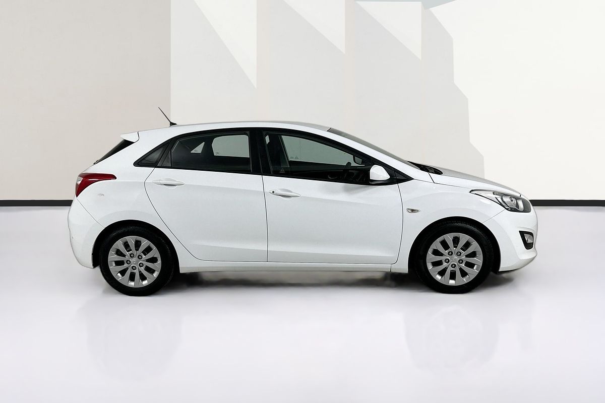 2016 Hyundai i30 ACTIVE GD4 SERIES 2