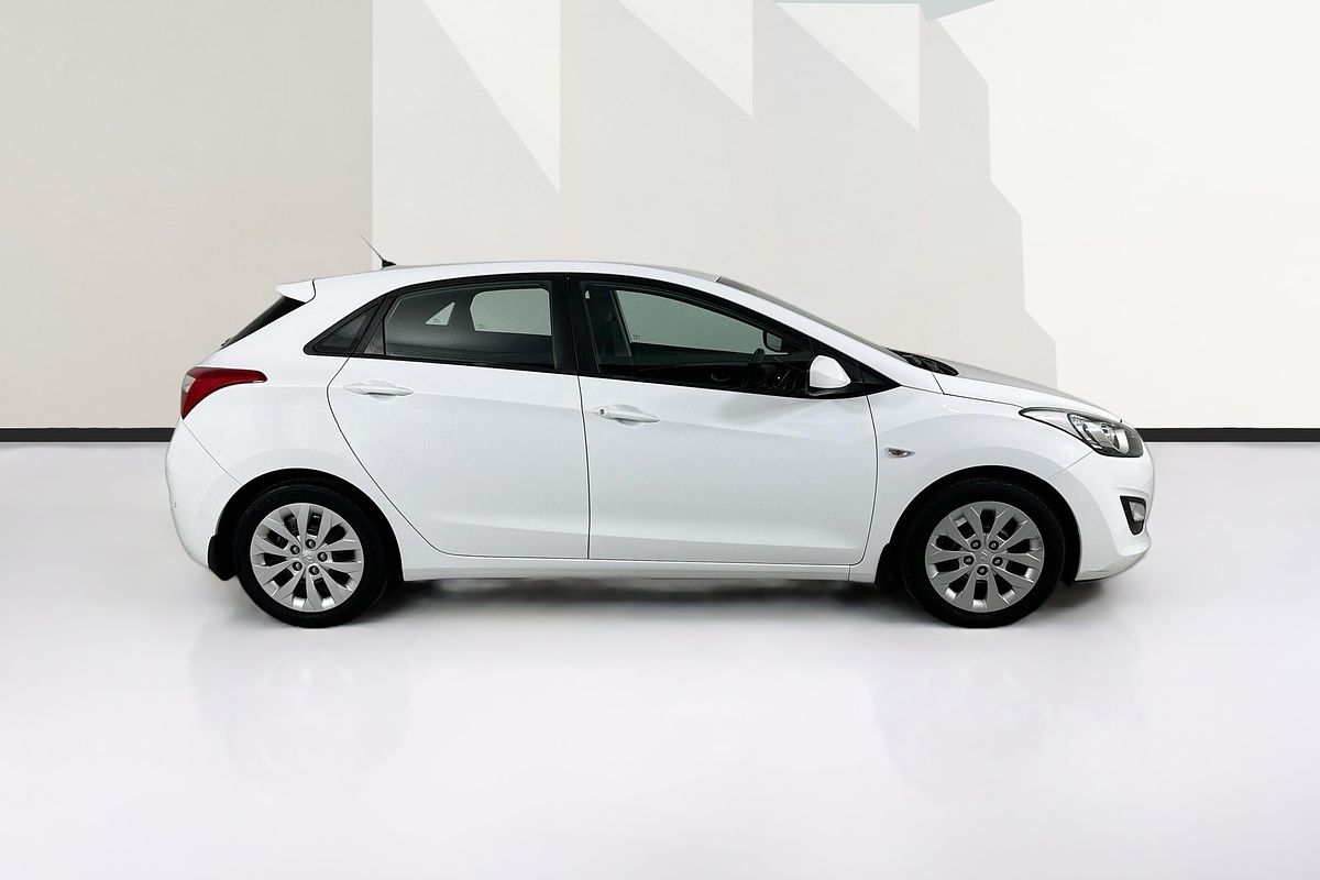 2016 Hyundai i30 ACTIVE 1.6 CRDi GD4 SERIES 2