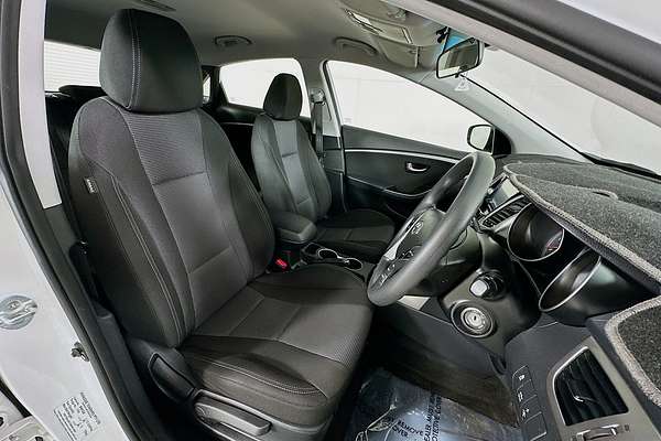 2016 Hyundai i30 ACTIVE 1.6 CRDi GD4 SERIES 2