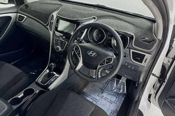 2016 Hyundai i30 ACTIVE 1.6 CRDi GD4 SERIES 2