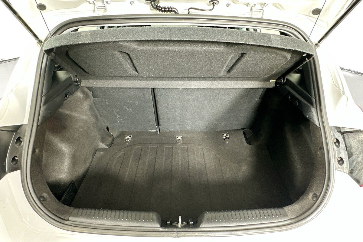 2016 Hyundai i30 ACTIVE GD4 SERIES 2