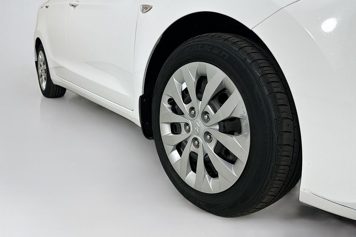 2016 Hyundai i30 ACTIVE 1.6 CRDi GD4 SERIES 2