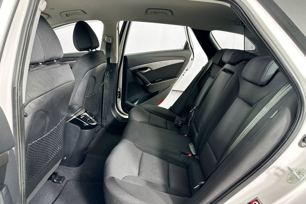 2015 Hyundai i40 ACTIVE VF 2 UPGRADE